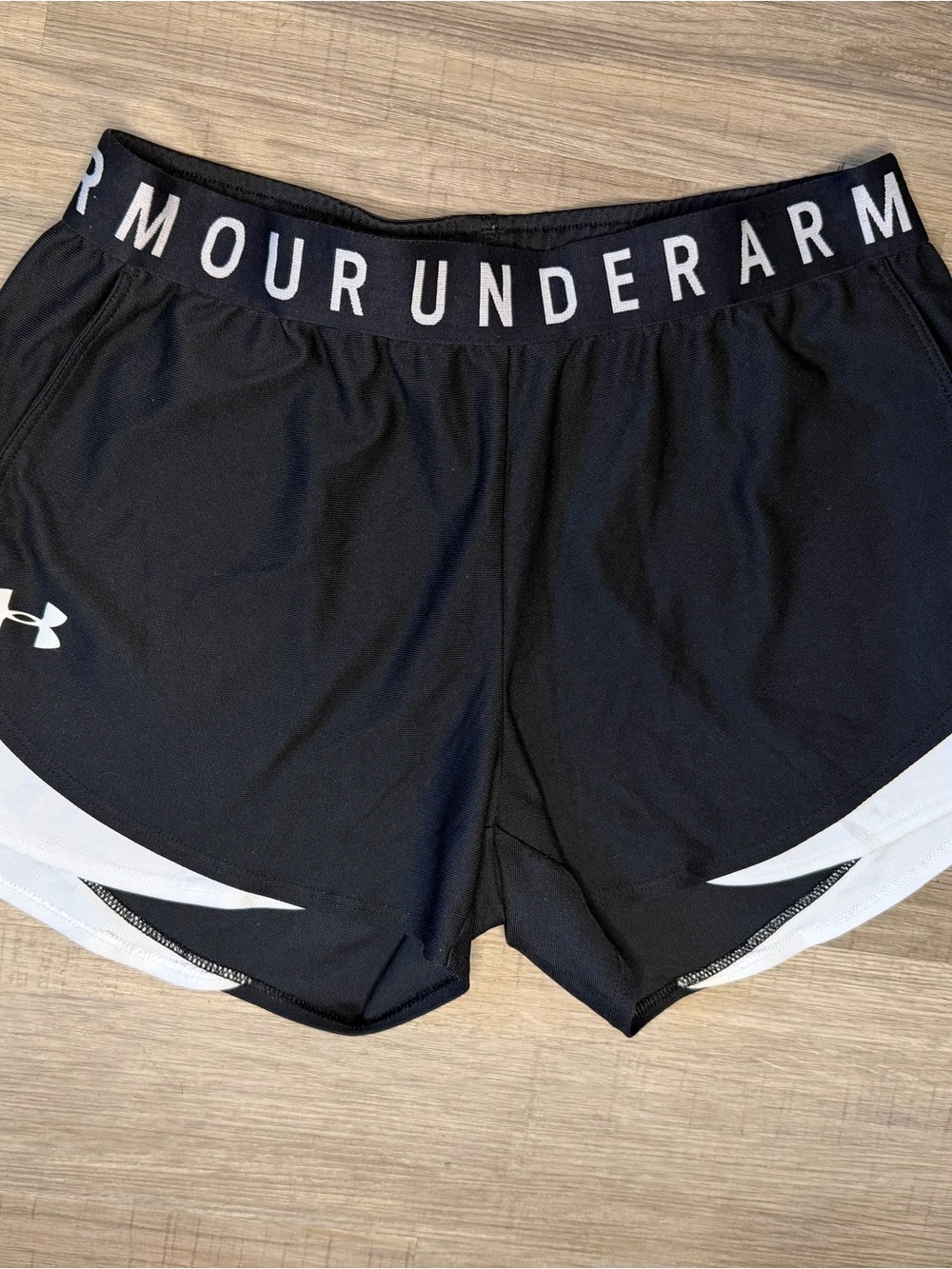 Under Armour Black Women's Performance Running Shorts with White Trim - Picture 1 of 3
